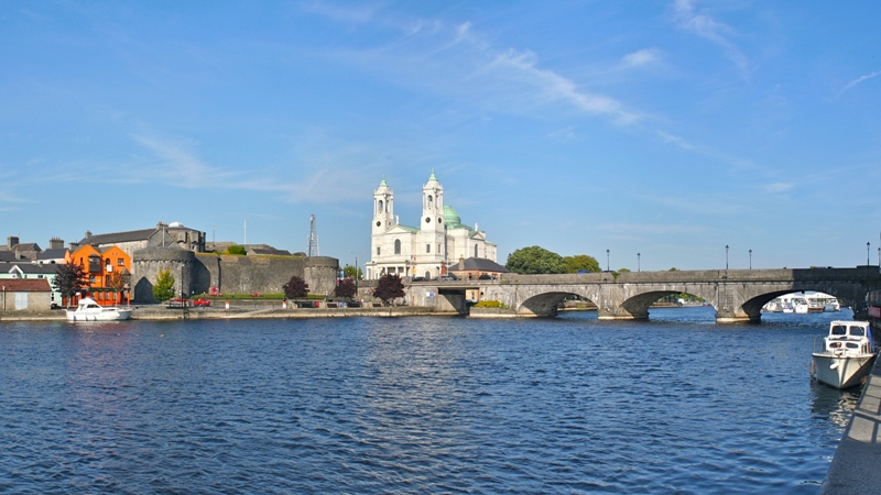 Athlone Downtown